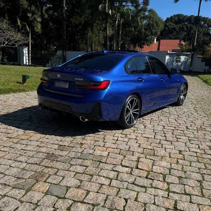 BMW 320i 2.0 16V TURBO FLEX M SPORT AUTOMÁTICO BMW 320i 2.0 16V TURBO FLEX M SPORT AUTOMÁTICO